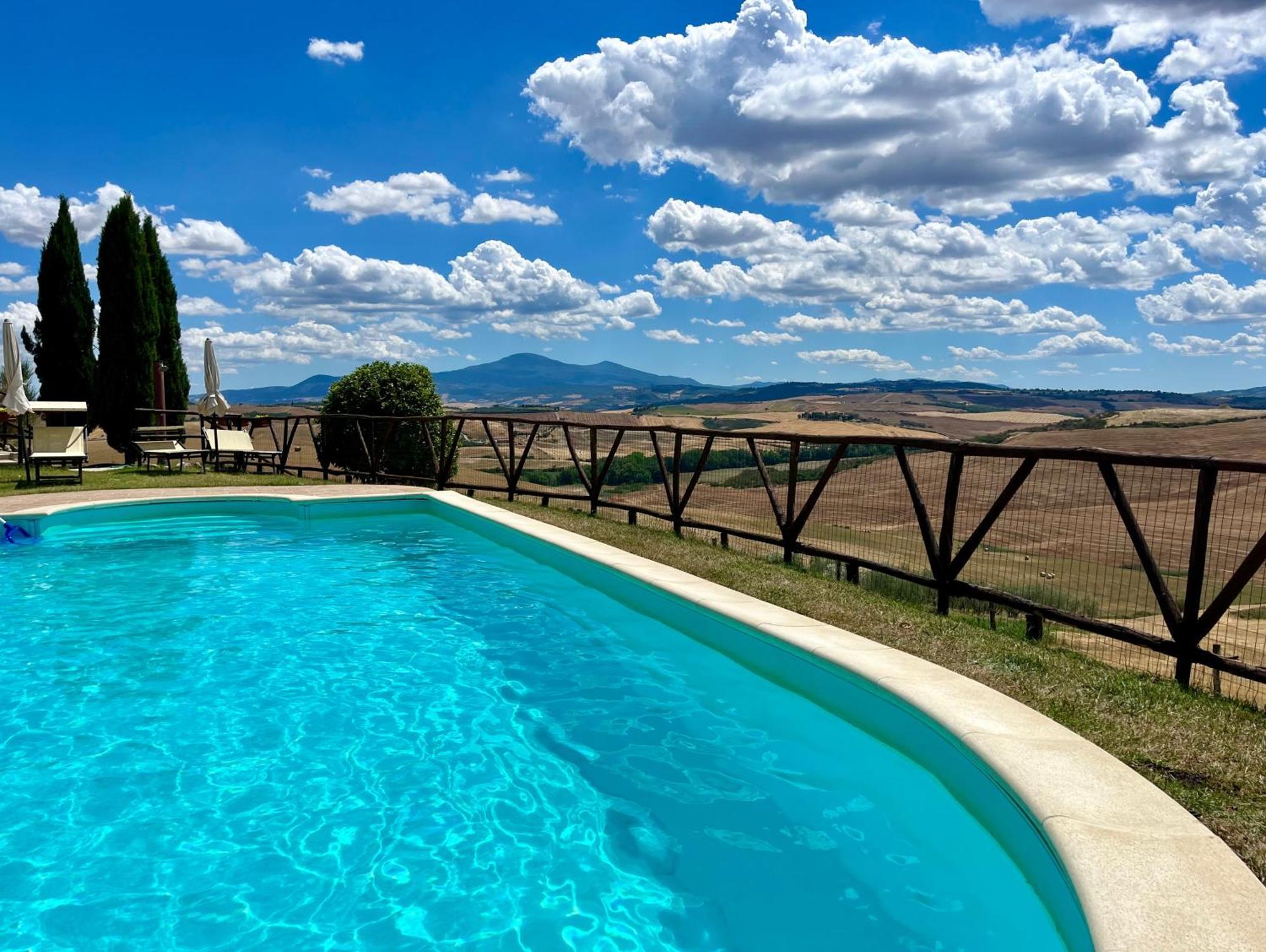 Poggiosalto In Toscana *